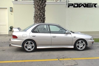 Αγοράζοντας: Subaru Impreza GT GC8